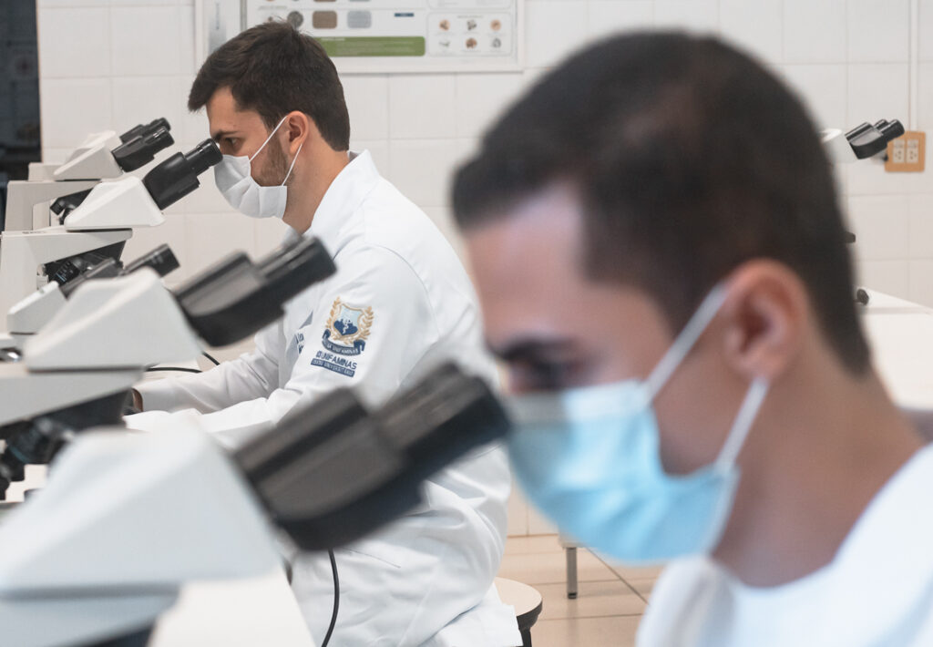 Lab. de Saúde